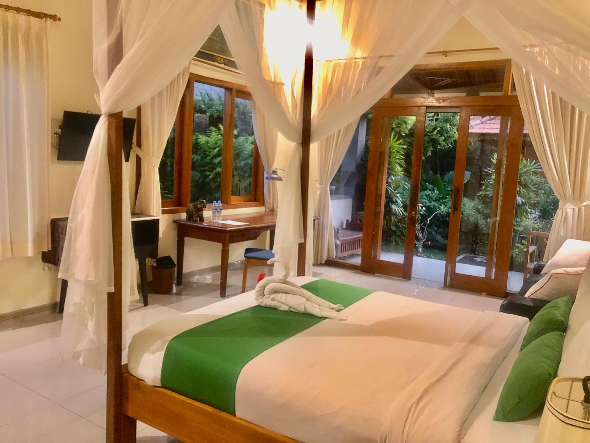 Graha Madesimon Hotel Ketewel Екстериор снимка