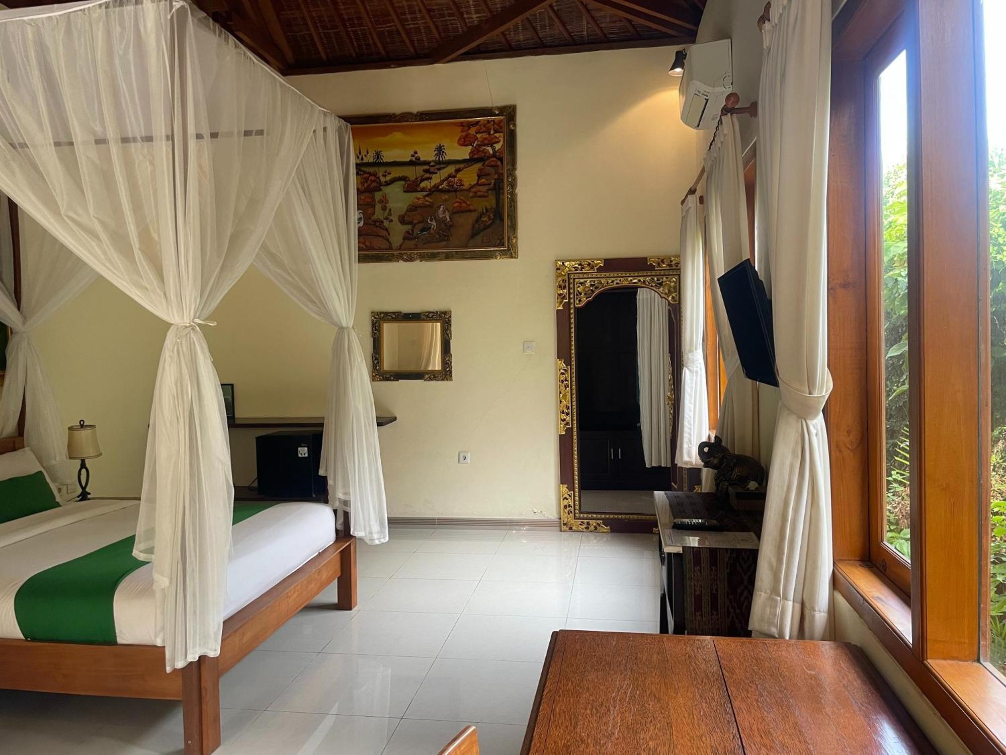 Graha Madesimon Hotel Ketewel Екстериор снимка